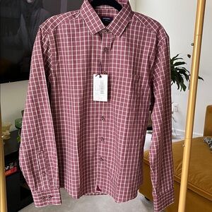 Untuckit size small plaid Button-Up Shirt